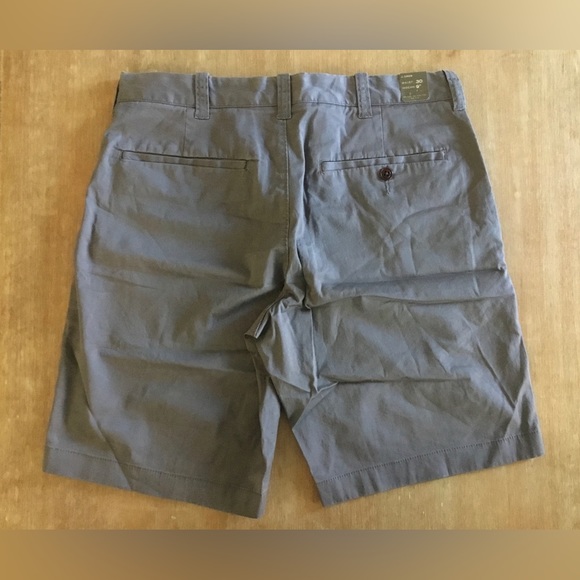 J. Crew Stretch Chino Shorts - Picture 2 of 3